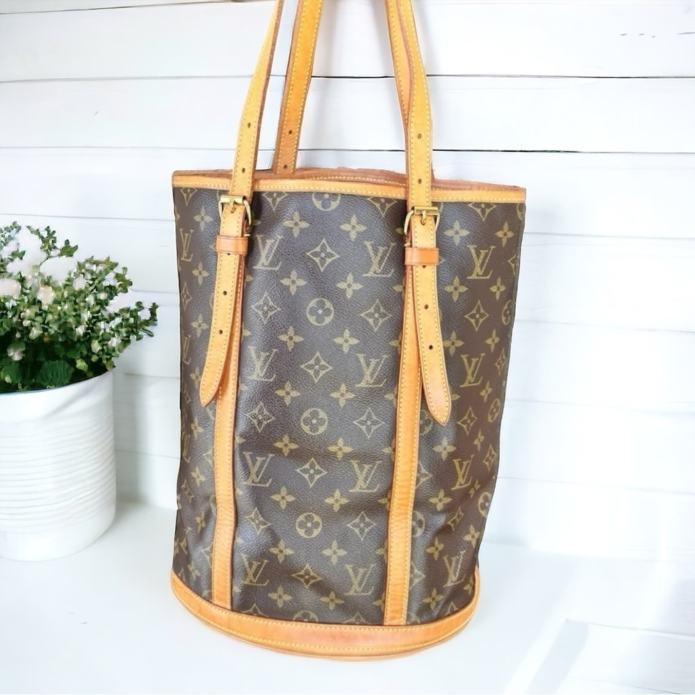 Louis Vuitton Monogram Bucket GM